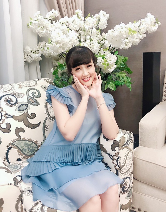 Vân Dung: “Người đàn bà xấu, đanh đá, vô duyên nhất Việt Nam là tôi” - 6 Vân Dung: “Người đàn bà xấu, đanh đá, vô duyên nhất Việt Nam là tôi” - 6