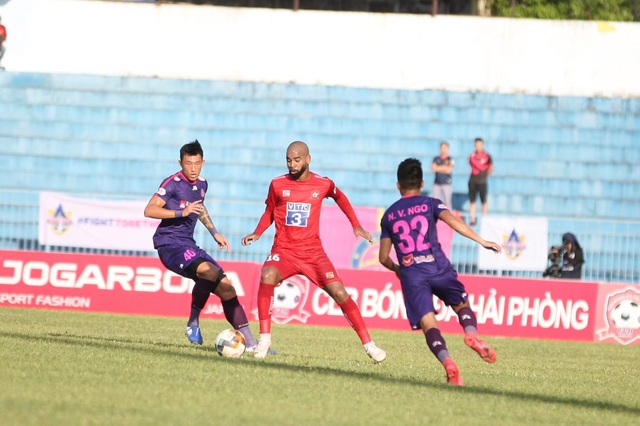 Thắng dễ CLB Hải Phòng, Sài Gòn FC dẫn đầu V-League - 3 Thắng dễ CLB Hải Phòng, Sài Gòn FC dẫn đầu V-League - 3