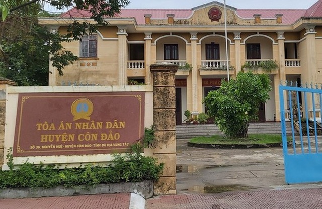 Chánh án TAND huyện Côn Đảo bị kỷ luật vì giúp người nhà chiếm đất công? - 1 Chánh án TAND huyện Côn Đảo bị kỷ luật vì giúp người nhà chiếm đất công? - 1