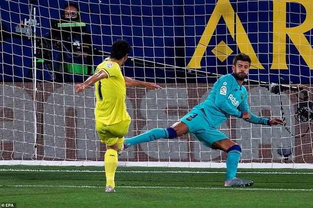 Thắng đậm Villarreal, Barcelona nuôi mộng lật đổ Real Madrid - 3 Thắng đậm Villarreal, Barcelona nuôi mộng lật đổ Real Madrid - 3