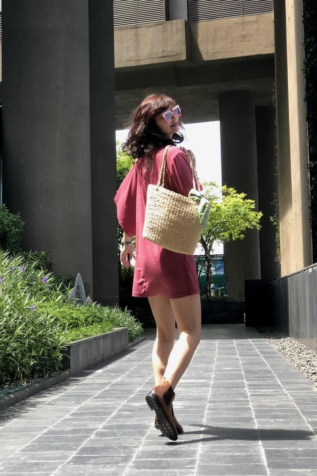 Bà mẹ 2 con với phong cách thời trang du mục trẻ trung như người mẫu - 13 Bà mẹ 2 con với phong cách thời trang du mục trẻ trung như người mẫu - 13