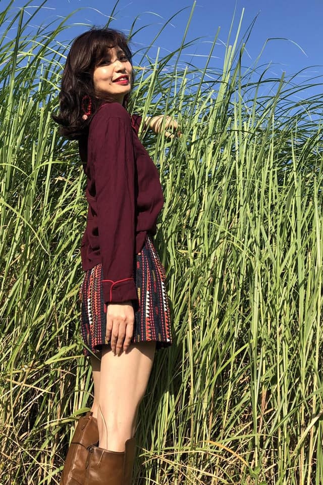 Bà mẹ 2 con với phong cách thời trang du mục trẻ trung như người mẫu - 6 Bà mẹ 2 con với phong cách thời trang du mục trẻ trung như người mẫu - 6