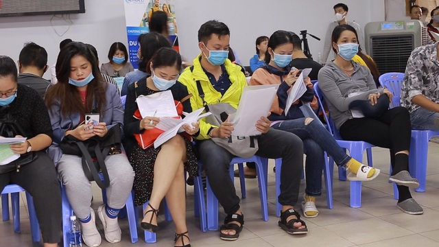 Lương khởi điểm từ 15 triệu đồng/tháng dành cho nhân sự chuyên môn cao - 4 Lương khởi điểm từ 15 triệu đồng/tháng dành cho nhân sự chuyên môn cao - 4