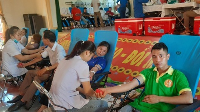 Tuổi trẻ Nghệ An sôi nổi với nhiều chiến dịch tình nguyện hè 2020 - 5 Tuổi trẻ Nghệ An sôi nổi với nhiều chiến dịch tình nguyện hè 2020 - 5