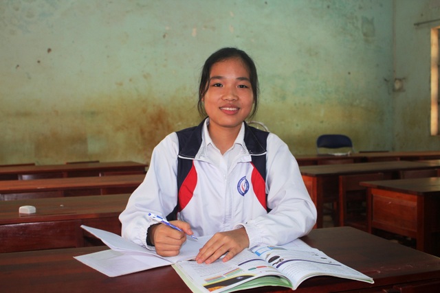 Những học sinh vùng khó nỗ lực học tập để nuôi ước mơ - 1 Những học sinh vùng khó nỗ lực học tập để nuôi ước mơ - 1