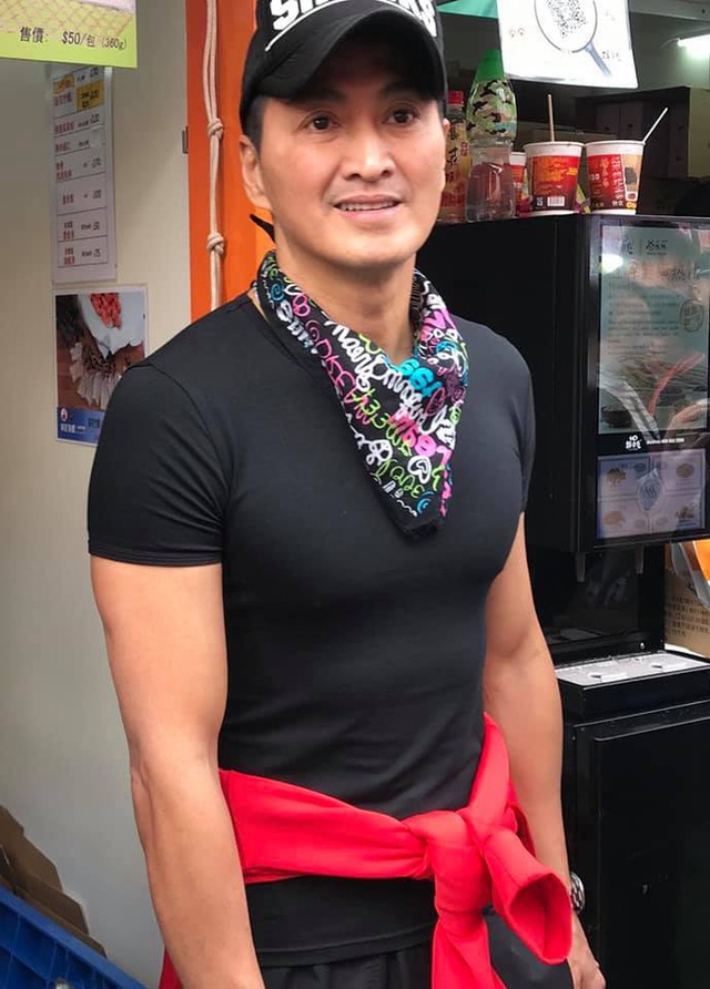 “Triển Chiêu” Hà Gia Kính: Giàu có nhưng cô độc ở tuổi 61 - 6 “Triển Chiêu” Hà Gia Kính: Giàu có nhưng cô độc ở tuổi 61 - 6