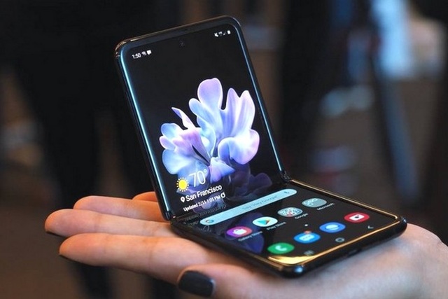 Huawei hé lộ ý tưởng smartphone màn hình gập 