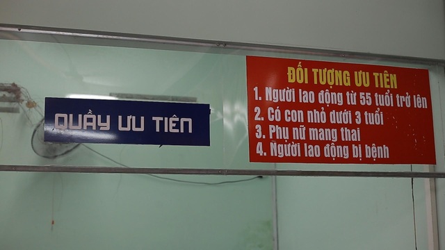 TPHCM: Hơn 94.000 người làm hồ sơ trợ cấp thất nghiệp - 3 TPHCM: Hơn 94.000 người làm hồ sơ trợ cấp thất nghiệp - 3