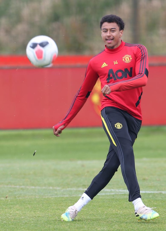 Man Utd luyện công chuẩn bị làm khách trước Aston Villa - 6 Man Utd luyện công chuẩn bị làm khách trước Aston Villa - 6