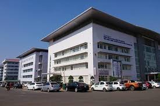 Sau bác sĩ không biết ruột thừa ở đâu, giờ đến bác sĩ chui! - 1 Sau bác sĩ không biết ruột thừa ở đâu, giờ đến bác sĩ chui! - 1