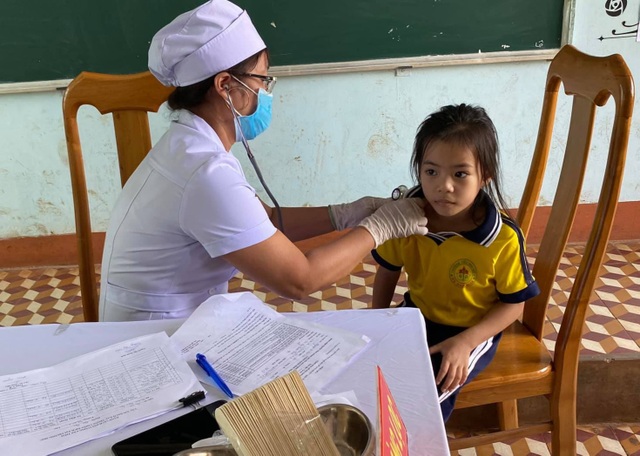 Quyền Bộ trưởng Y tế: Hỗ trợ 11 triệu liều vắc xin ngăn bạch hầu bùng phát - 3 Quyền Bộ trưởng Y tế: Hỗ trợ 11 triệu liều vắc xin ngăn bạch hầu bùng phát - 3