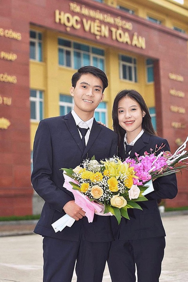 Nam sinh Học viện Tòa án vào vai chủ tọa “đốn tim” phái nữ - 4 Nam sinh Học viện Tòa án vào vai chủ tọa “đốn tim” phái nữ - 4