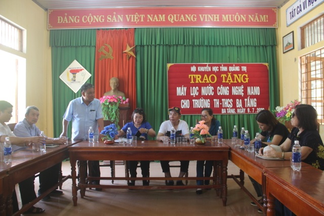 Quảng Trị: Tặng thiết bị lọc nước cho trường học vùng miền núi, biên giới - 3 Quảng Trị: Tặng thiết bị lọc nước cho trường học vùng miền núi, biên giới - 3