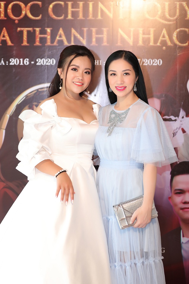 “Công chúa Opera” Nguyễn Đoàn Thảo Ly xuất sắc nhận điểm 10 tốt nghiệp - 5 “Công chúa Opera” Nguyễn Đoàn Thảo Ly xuất sắc nhận điểm 10 tốt nghiệp - 5