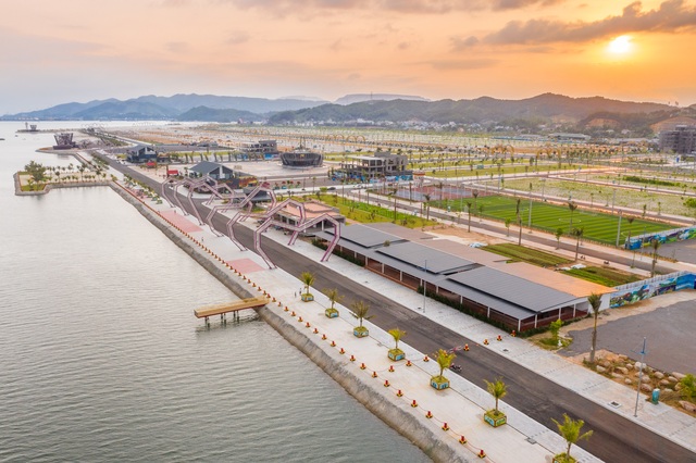 Đất nền Phương Đông Vân Đồn hút khách đầu tư - 1 Đất nền Phương Đông Vân Đồn hút khách đầu tư - 1
