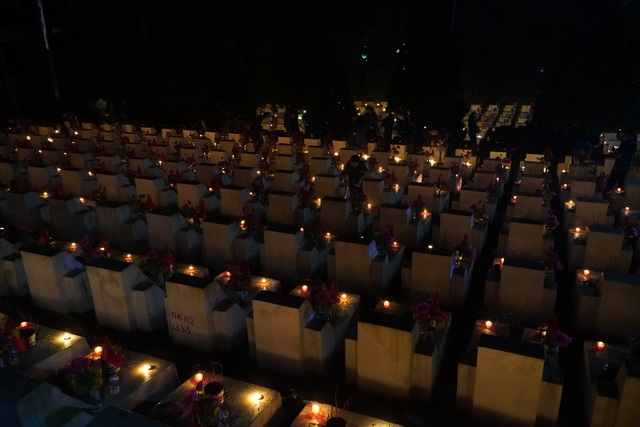 Nghĩa trang Liệt sĩ quốc gia Vị Xuyên rực sáng trong đêm thiêng liêng - 1 Nghĩa trang Liệt sĩ quốc gia Vị Xuyên rực sáng trong đêm thiêng liêng - 1