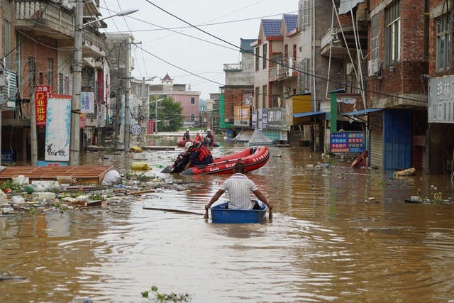 Nước trên hơn 200 sông vượt mức báo động, Trung Quốc nâng cảnh báo lũ - Ảnh minh hoạ 2