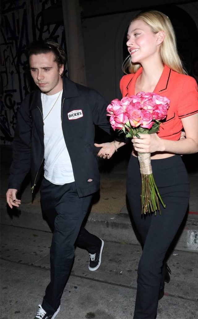 Hé lộ về gia thế hôn thê của Brooklyn Beckham - 3 Hé lộ về gia thế hôn thê của Brooklyn Beckham - 3