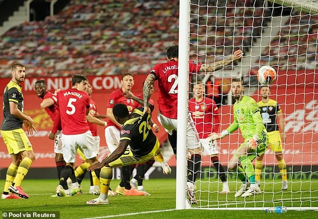 HLV Solskjaer nói gì khi Man Utd rơi điểm đau đớn? - 1 HLV Solskjaer nói gì khi Man Utd rơi điểm đau đớn? - 1