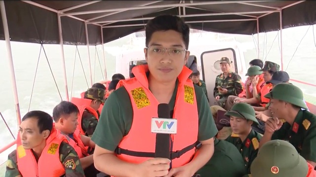 BTV Quốc Anh thời sự 19h luôn đặt mình vào vị trí khán giả - 4 BTV Quốc Anh thời sự 19h luôn đặt mình vào vị trí khán giả - 4