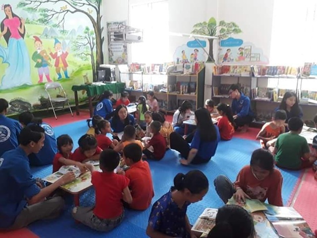 Lan tỏa mô hình “Thư viện ngày hè” của các bạn trẻ Nghệ An - 1 Lan tỏa mô hình “Thư viện ngày hè” của các bạn trẻ Nghệ An - 1