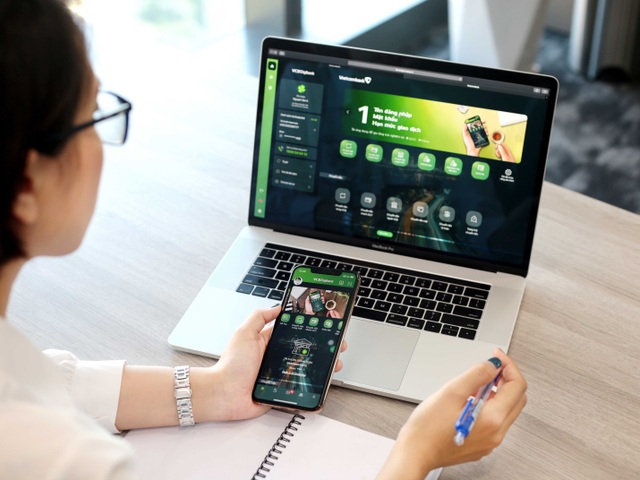Vừa ra mắt, dịch vụ mới của Vietcombank đã nhanh chóng lấy lòng người dùng - 4 Vừa ra mắt, dịch vụ mới của Vietcombank đã nhanh chóng lấy lòng người dùng - 4