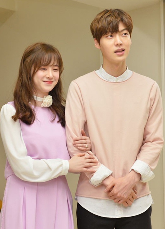 Nàng Cỏ Goo Hye Sun và chồng trẻ thống nhất ly hôn sau 1 năm đấu tố ồn ào - 4 Nàng Cỏ Goo Hye Sun và chồng trẻ thống nhất ly hôn sau 1 năm đấu tố ồn ào - 4