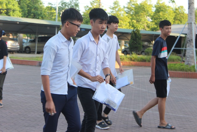 Hà Tĩnh: Gần 16.500 thí sinh bước vào kỳ thi lớp 10 THPT - 1 Hà Tĩnh: Gần 16.500 thí sinh bước vào kỳ thi lớp 10 THPT - 1