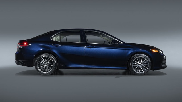 Toyota Camry 2021 có gì mới? - 5 Toyota Camry 2021 có gì mới? - 5