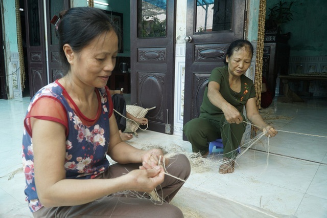 Kiếm tiền triệu quá dễ từ những thứ tưởng bỏ đi: Vỏ chuối, lá bàng... - 1 Kiếm tiền triệu quá dễ từ những thứ tưởng bỏ đi: Vỏ chuối, lá bàng... - 1