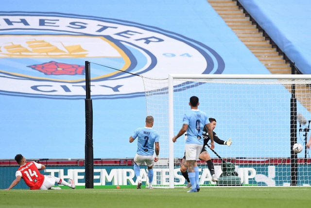 Nhìn lại chiến thắng ngọt ngào của Arsenal trước Man City - 7 Nhìn lại chiến thắng ngọt ngào của Arsenal trước Man City - 7