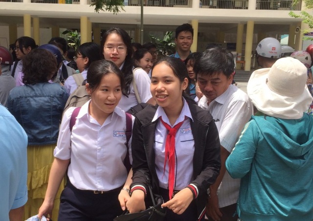 Đà Nẵng: Đề thi khó, nhiều thí sinh thi vào THPT chuyên Lê Quý Đôn lo trượt - 1 Đà Nẵng: Đề thi khó, nhiều thí sinh thi vào THPT chuyên Lê Quý Đôn lo trượt - 1