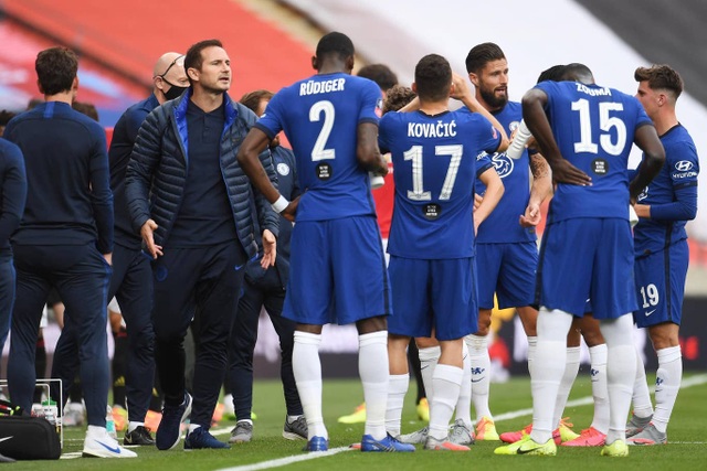 Nhìn lại thất bại đầu tiên của Solskjaer trước Lampard - 7 Nhìn lại thất bại đầu tiên của Solskjaer trước Lampard - 7