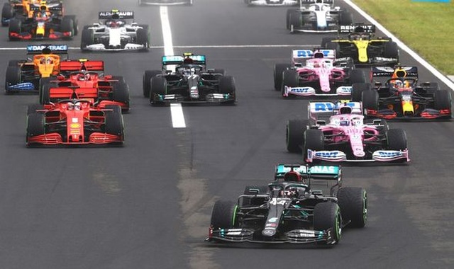 Lewis Hamilton cân bằng kỷ lục với huyền thoại Michael Schumacher - 13 Lewis Hamilton cân bằng kỷ lục với huyền thoại Michael Schumacher - 13