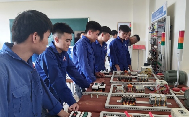 Chi gần 6,4 tỷ đồng hỗ trợ đào tạo nghề cho thanh niên - 1 Chi gần 6,4 tỷ đồng hỗ trợ đào tạo nghề cho thanh niên - 1