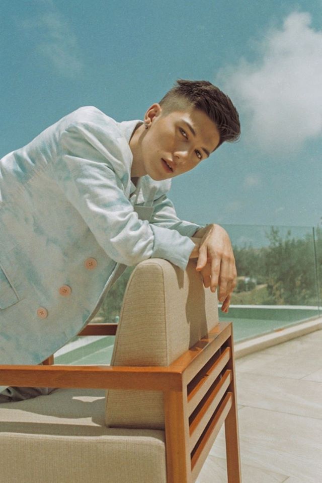 Những hot boy điển trai “đốn tim” dân mạng trong tháng 7 - 5 Những hot boy điển trai “đốn tim” dân mạng trong tháng 7 - 5
