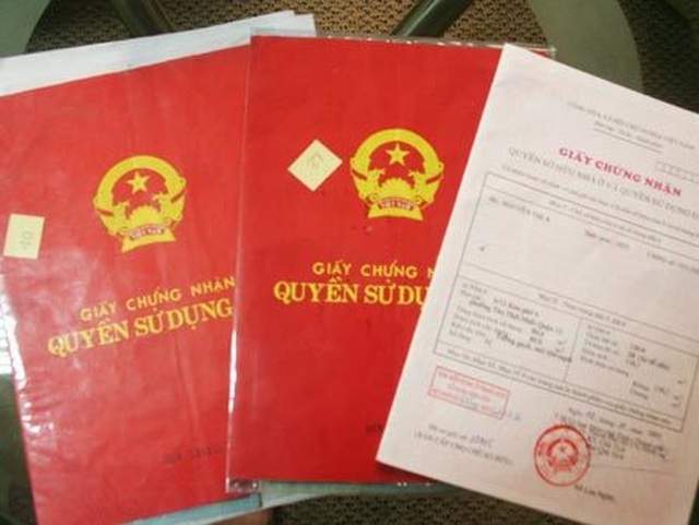 Hà Nội: Kiểm điểm hàng loạt lãnh đạo, cán bộ quận vì liên quan đến đất đai - 2 Hà Nội: Kiểm điểm hàng loạt lãnh đạo, cán bộ quận vì liên quan đến đất đai - 2