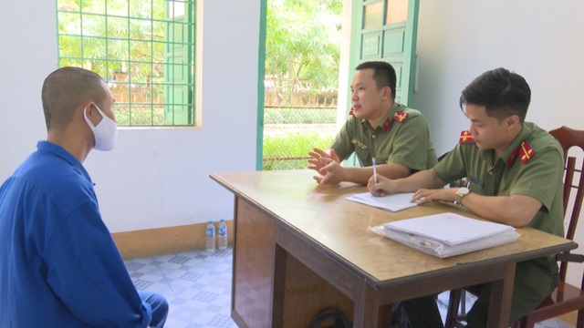 6 thanh niên đưa người Trung Quốc nhập cảnh trái phép vào Việt Nam - 1 6 thanh niên đưa người Trung Quốc nhập cảnh trái phép vào Việt Nam - 1