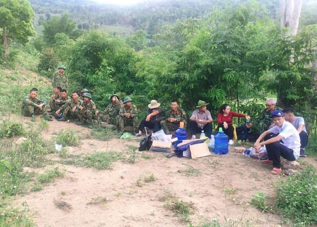 Bài 2: Những người “tù trưởng” với sứ mệnh thiêng liêng - 3 Bài 2: Những người “tù trưởng” với sứ mệnh thiêng liêng - 3