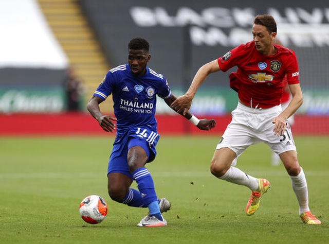Leicester 0-2 Man Utd: Người cũ tặng quà cho Quỷ đỏ - 11 Leicester 0-2 Man Utd: Người cũ tặng quà cho Quỷ đỏ - 11