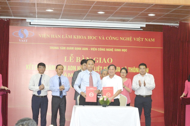 Bàn giao 669 kết quả giám định ADN liệt sĩ chưa rõ thông tin - 1 Bàn giao 669 kết quả giám định ADN liệt sĩ chưa rõ thông tin - 1