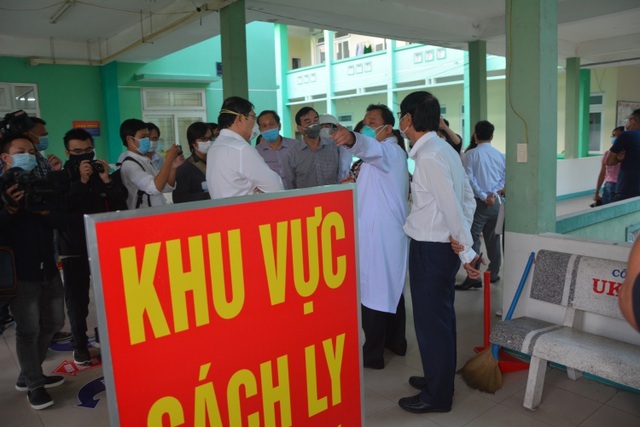 Đà Nẵng tính phương án chuyển bệnh nhân mắc Covid-19 sang Bệnh viện Phổi - 1 Đà Nẵng tính phương án chuyển bệnh nhân mắc Covid-19 sang Bệnh viện Phổi - 1
