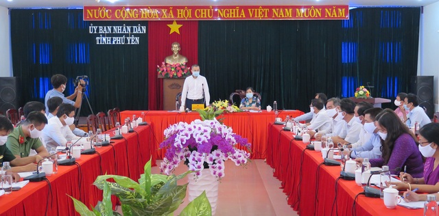Phú Yên kiến nghị Bộ GD xem lại việc cử cán bộ coi thi THPT đến từ Đà Nẵng - 1 Phú Yên kiến nghị Bộ GD xem lại việc cử cán bộ coi thi THPT đến từ Đà Nẵng - 1