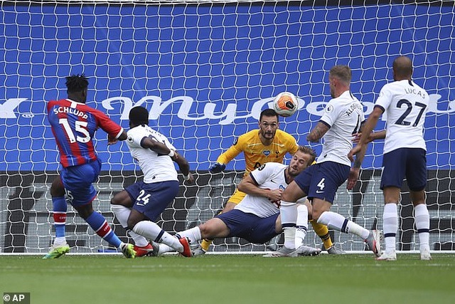 Lách qua khe cửa hẹp, Tottenham giành vé dự Europa League - 5 Lách qua khe cửa hẹp, Tottenham giành vé dự Europa League - 5
