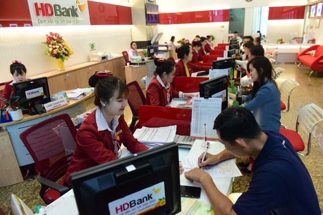 Gửi 10 triệu đồng, trúng một tỷ đồng tại HDBank - 1 Gửi 10 triệu đồng, trúng một tỷ đồng tại HDBank - 1