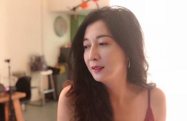Cựu hoa hậu bị Thành Long “bỏ rơi” không kết hôn - 7 Cựu hoa hậu bị Thành Long “bỏ rơi” không kết hôn - 7