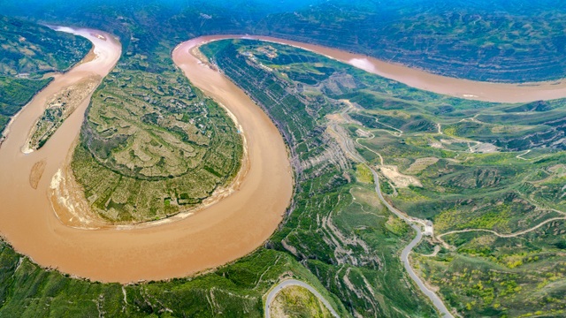 Cùng chó cưng lênh đênh suốt 38 ngày trên sông dài thứ 2 châu Á - 2 Cùng chó cưng lênh đênh suốt 38 ngày trên sông dài thứ 2 châu Á - 2