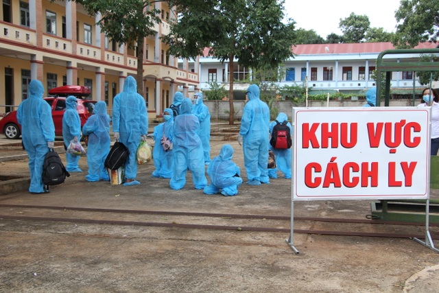 Có kết quả xét nghiệm 4 lái, phụ xe chở bệnh nhân Covid-19 ở Đắk Lắk - 4 Có kết quả xét nghiệm 4 lái, phụ xe chở bệnh nhân Covid-19 ở Đắk Lắk - 4