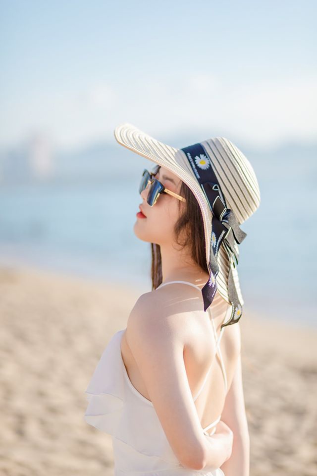 Nữ sinh cao 1m70 bất ngờ gây chú ý khi lên sóng Ai là triệu phú - 10 Nữ sinh cao 1m70 bất ngờ gây chú ý khi lên sóng Ai là triệu phú - 10