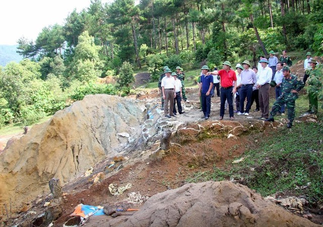 Hàng loạt sai phạm trong khai thác khoáng sản ở Bắc Kạn, Lai Châu - 2 Hàng loạt sai phạm trong khai thác khoáng sản ở Bắc Kạn, Lai Châu - 2